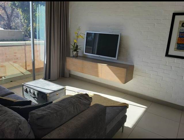 1 BEDROOM APARTMENT FOR SALE IN WATERKLOOF